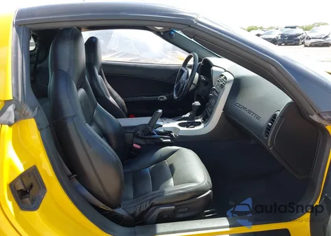 2005 Chevrolet Corvette z USA, uszkodzony, nr VIN 1G1YY24U155110370